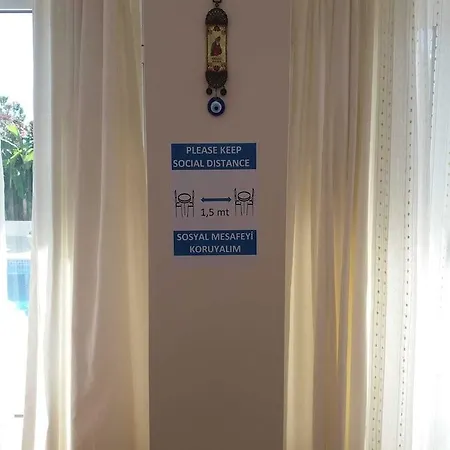 酒店 Unver 马尔马里斯