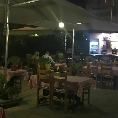 Unver 马尔马里斯