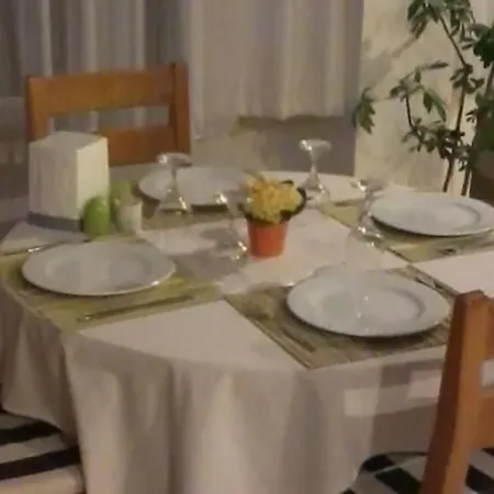 Unver Ξενοδοχείο