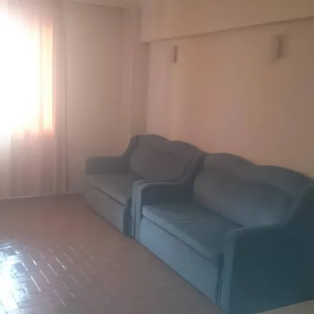 Unver 2* Μαρμαρίς